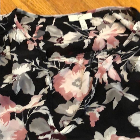 Joie Floral V-Neck Silk Blouse - Picture 4 of 4